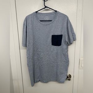 JCrew Men’s XL Contrast Pocket Tee